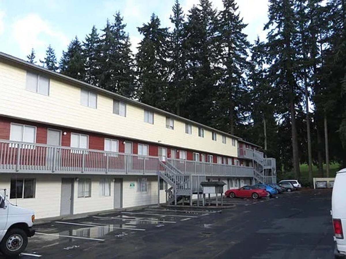 Apartment for rent at 5711 Highway Place, Everett, WA 98203