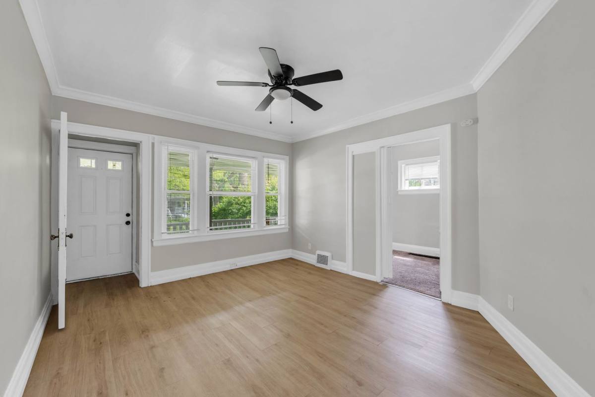 Apartment for rent at 3218 E 117th St, Cleveland, OH 44120