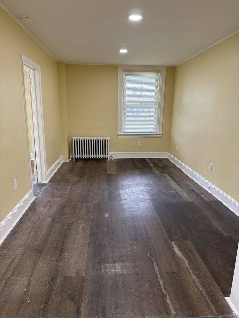 Apartment for rent at 1127 Woodland Ave, Sharon Hill, PA 19079