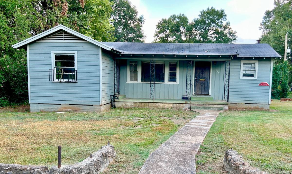 Apartment for rent at 3551 W College St, Shreveport, LA 71109