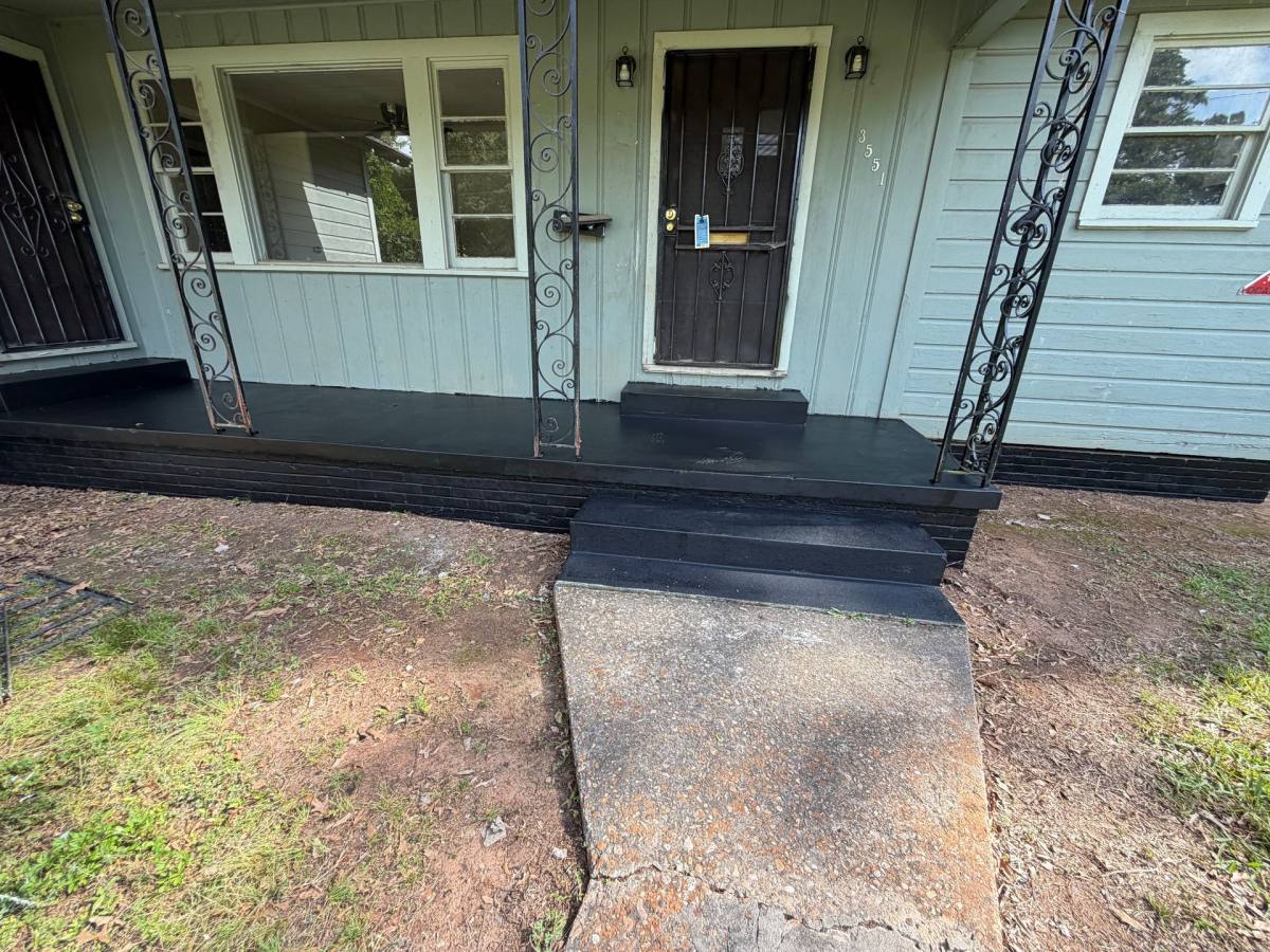 Apartment for rent at 3551 W College St, Shreveport, LA 71109