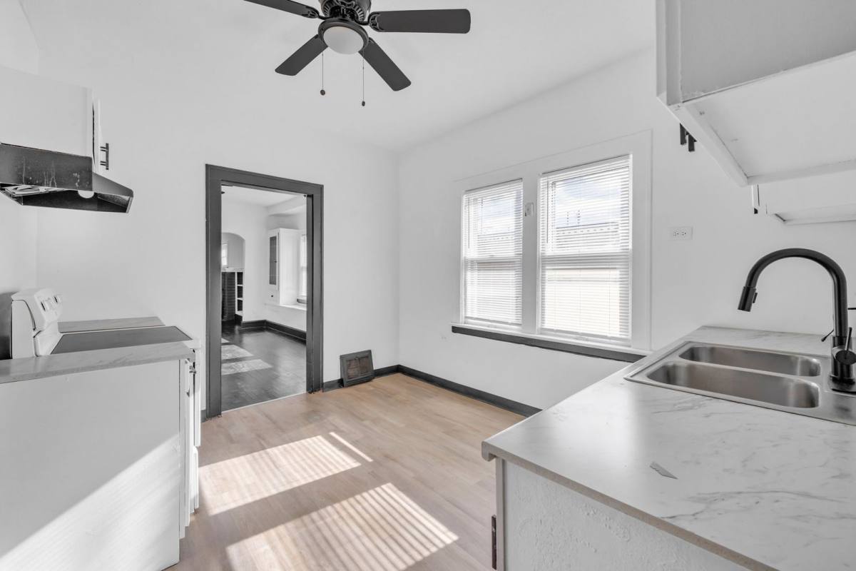 Apartment for rent at 3058 E 116th St, Cleveland, OH 44120