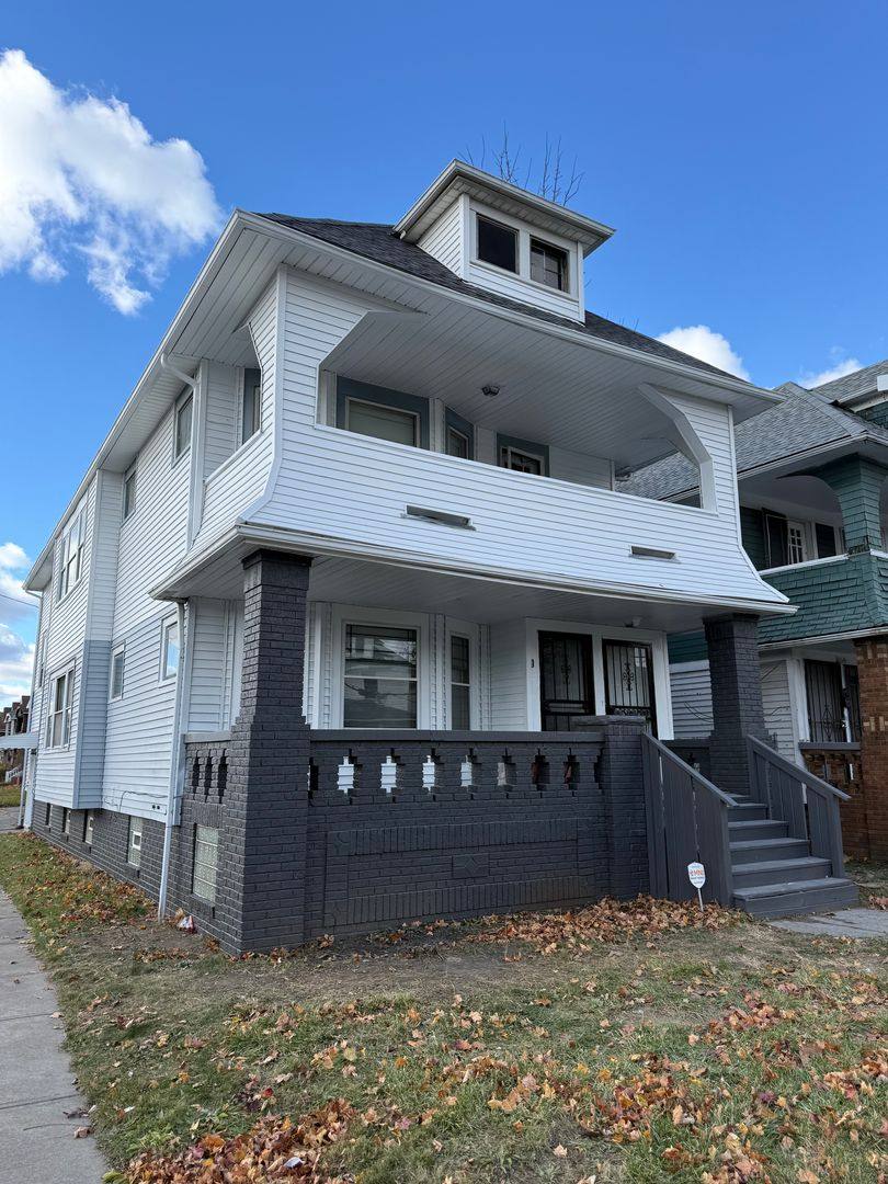 Apartment for rent at 3058 E 116th St, Cleveland, OH 44120