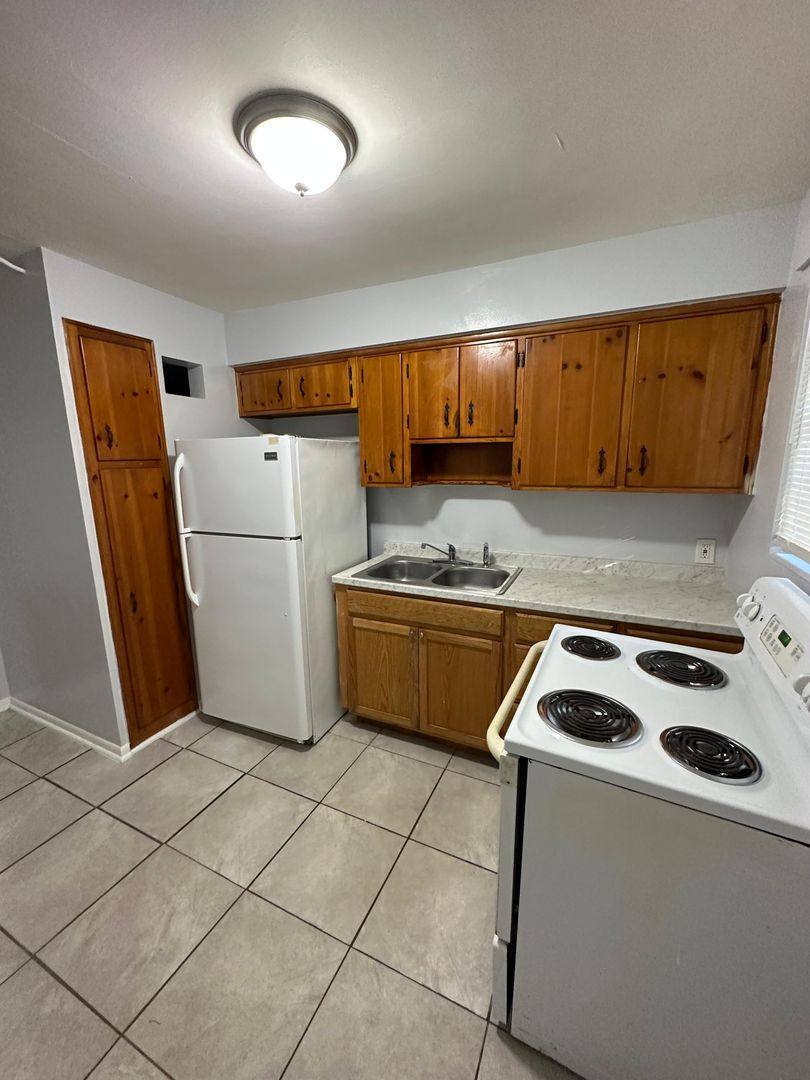 Apartment for rent at 2000 Palafox St, Jacksonville, FL 32209