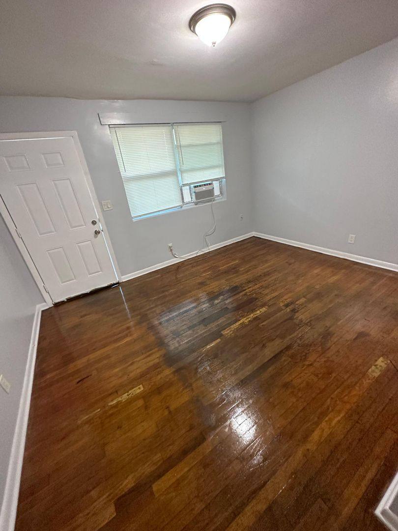 Apartment for rent at 2000 Palafox St, Jacksonville, FL 32209