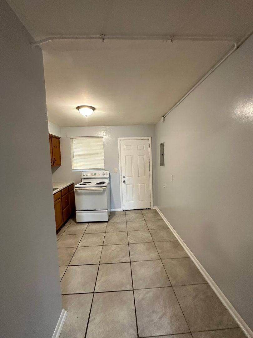 Apartment for rent at 2000 Palafox St, Jacksonville, FL 32209