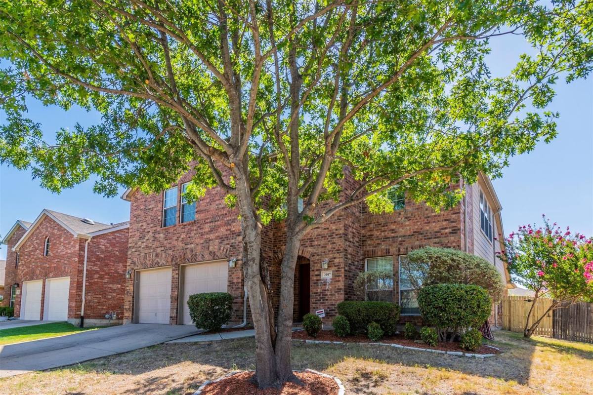 House for rent at 2017 Lake Highlands Dr, Wylie, TX 75098