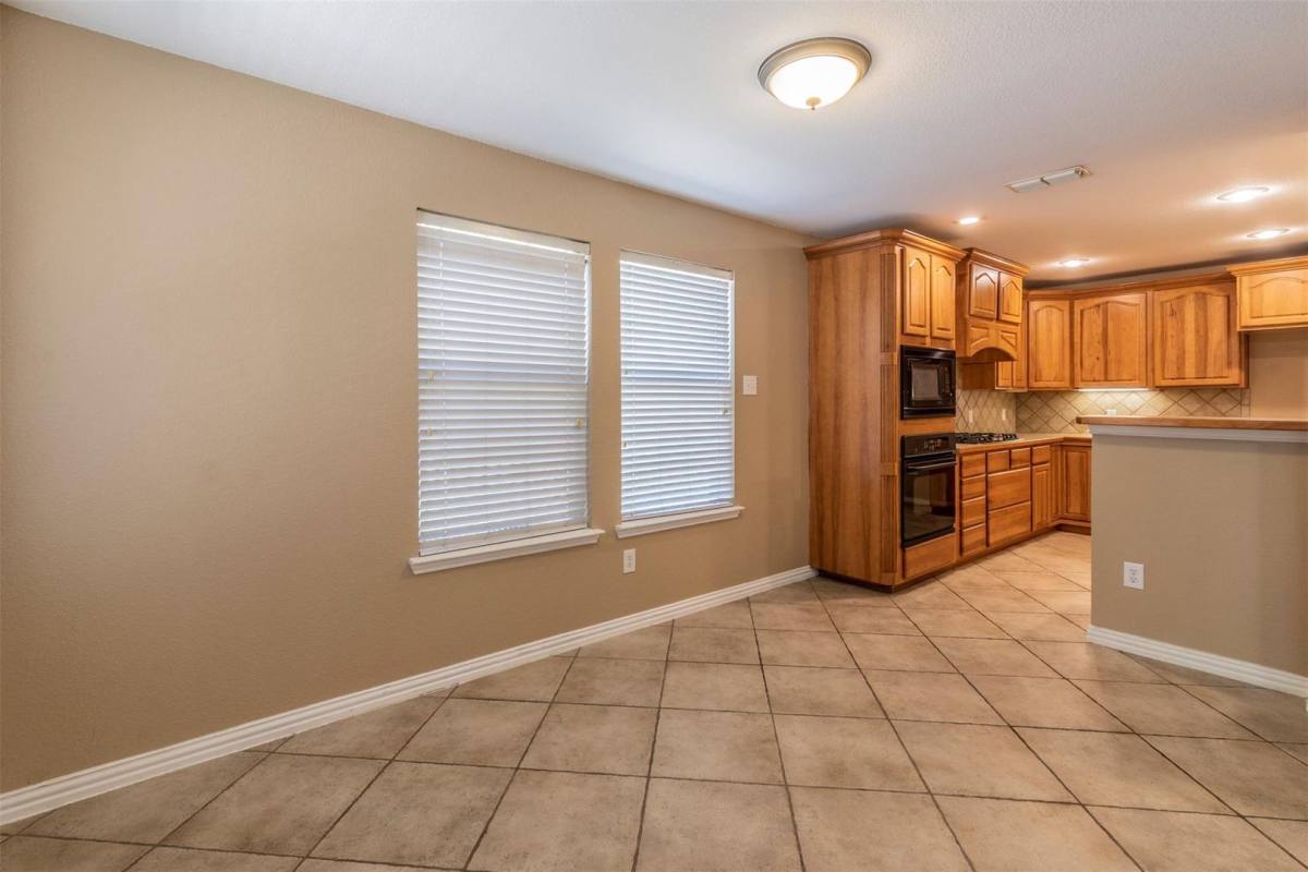 House for rent at 2017 Lake Highlands Dr, Wylie, TX 75098