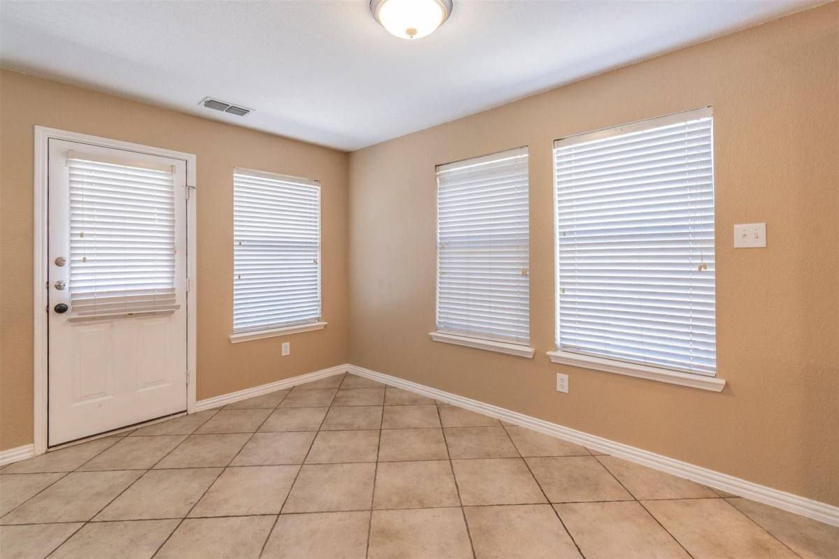 House for rent at 2017 Lake Highlands Dr, Wylie, TX 75098