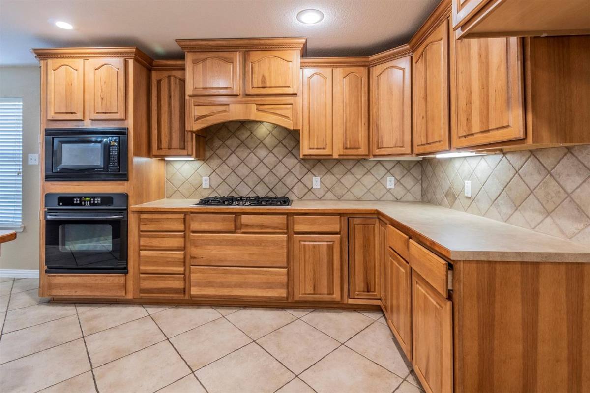 House for rent at 2017 Lake Highlands Dr, Wylie, TX 75098