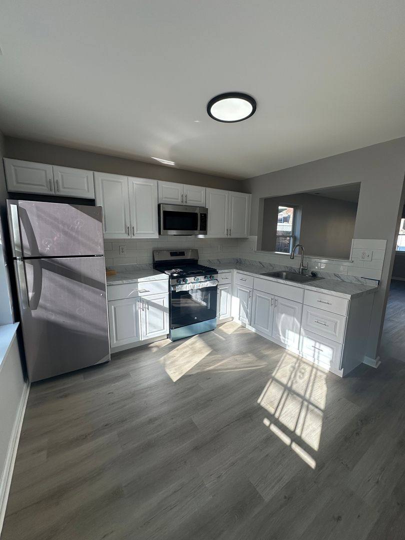 House for rent at 2242 Latona St, Philadelphia, PA 19146