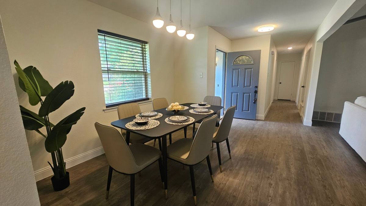 House for rent at 1619 Glenhill Lane, Lewisville, TX 75077