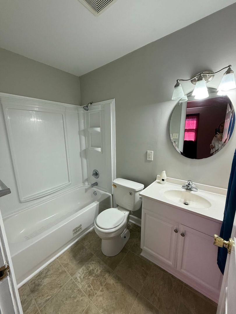 House for rent at 1155 Lake Cole Rd, Midway Park, NC 28544