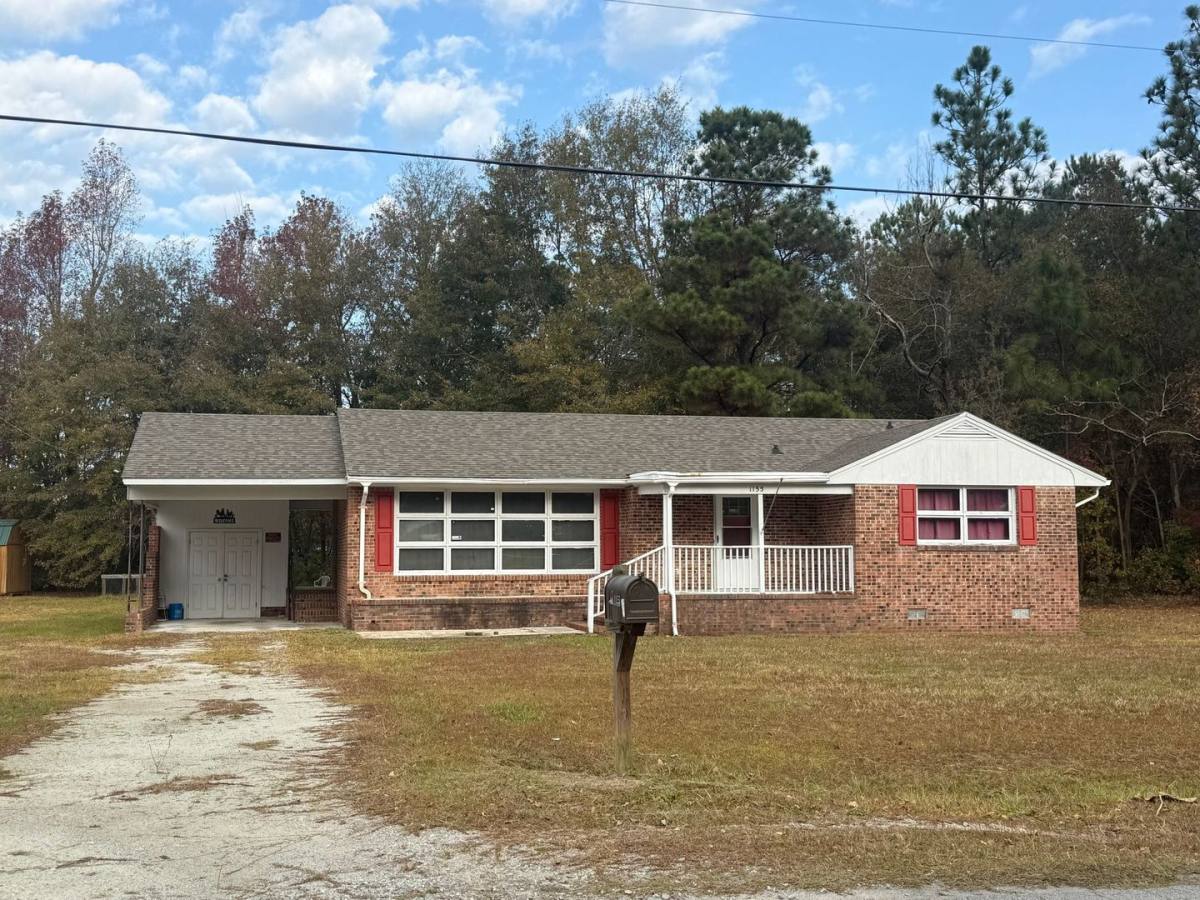 House for rent at 1155 Lake Cole Rd, Midway Park, NC 28544