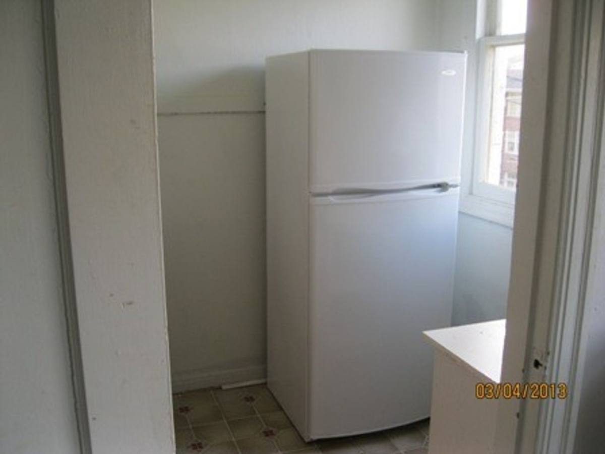 Apartment for rent at 421 E Maple St, Bellingham, WA 98225