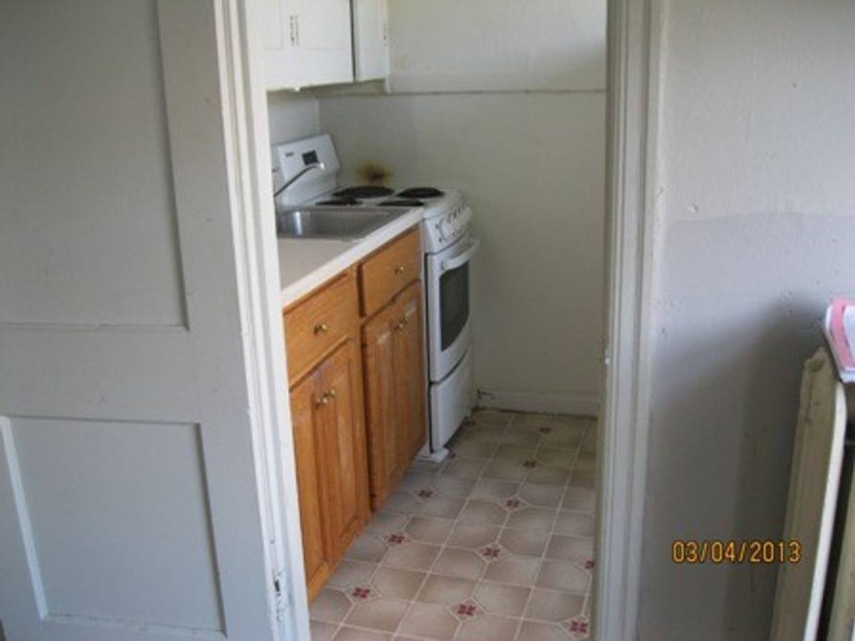 Apartment for rent at 421 E Maple St, Bellingham, WA 98225
