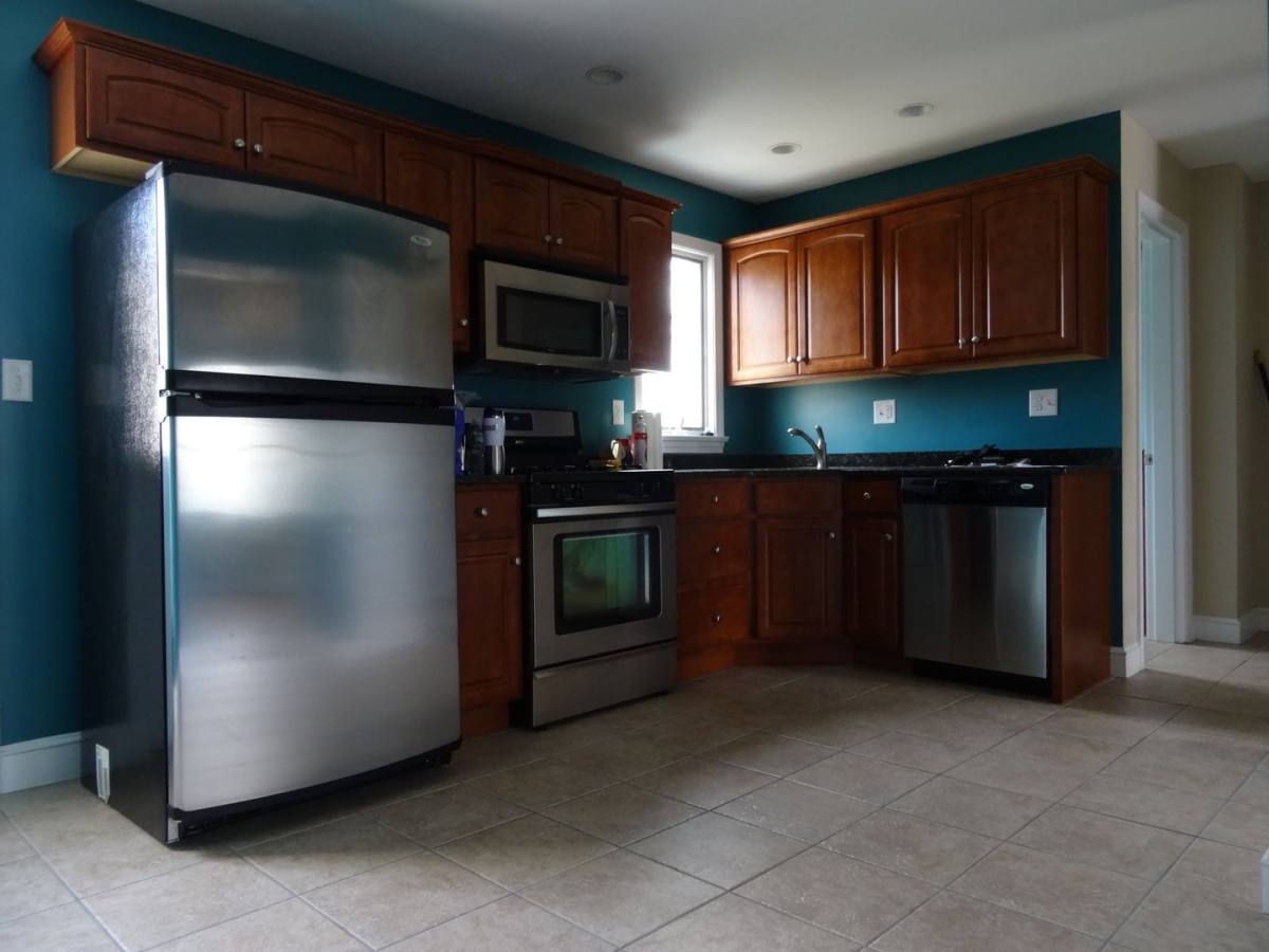 House for rent at 1529 Commercial St, East Weymouth, MA 02189