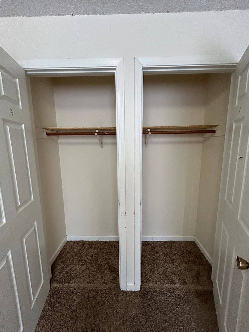 Apartment for rent at 280 Apple Tree Court, Columbia, MO 65203