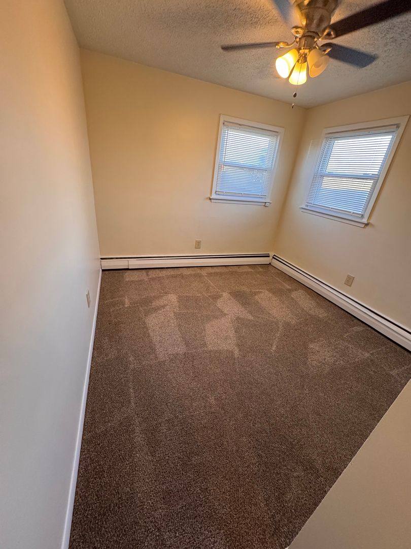 Apartment for rent at 711 N Highland Ave, Girard, OH 44420