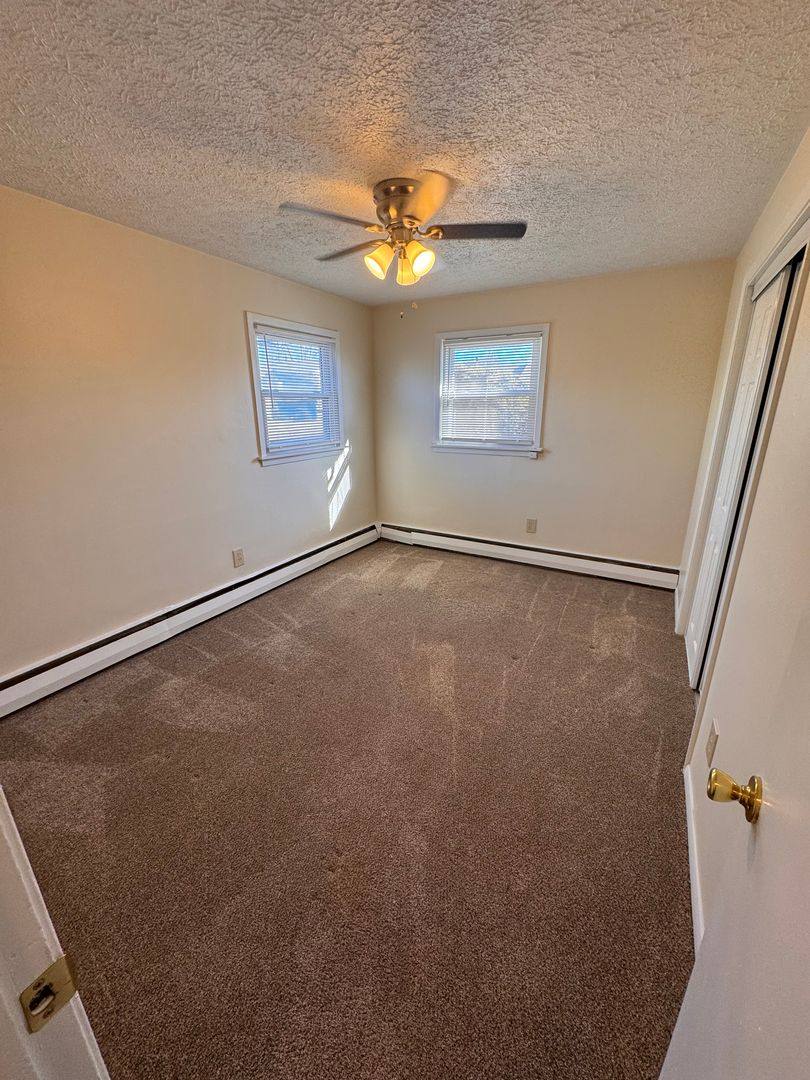 Apartment for rent at 711 N Highland Ave, Girard, OH 44420