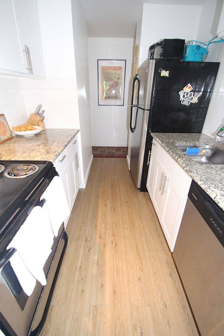 Apartment for rent at 3921 15th Ave S, Seattle, WA 98108