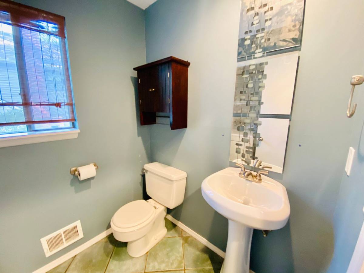 House for rent at 13042 W 102nd St, Lenexa, KS 66215
