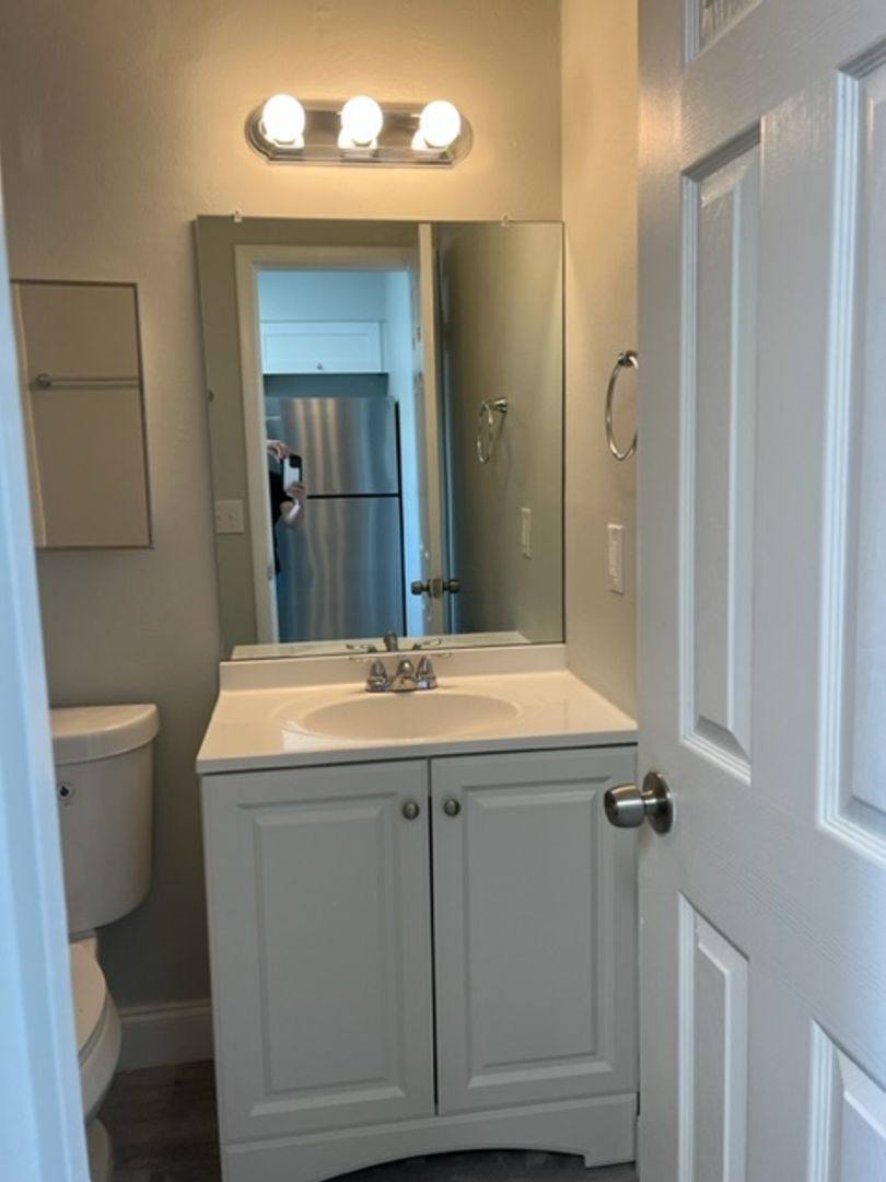 Apartment for rent at 125 S Salisbury Ave, Deland, FL 32720