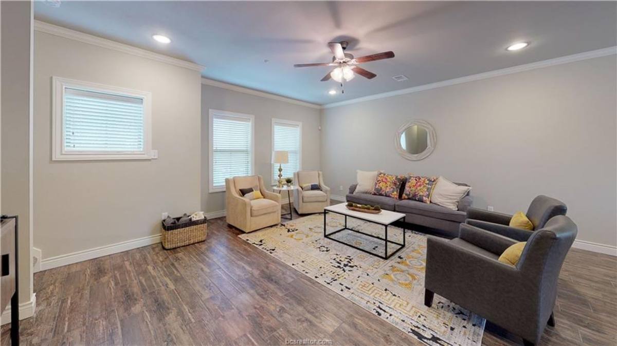 Townhouse for rent at 604 Clay, Bryan, TX 77803