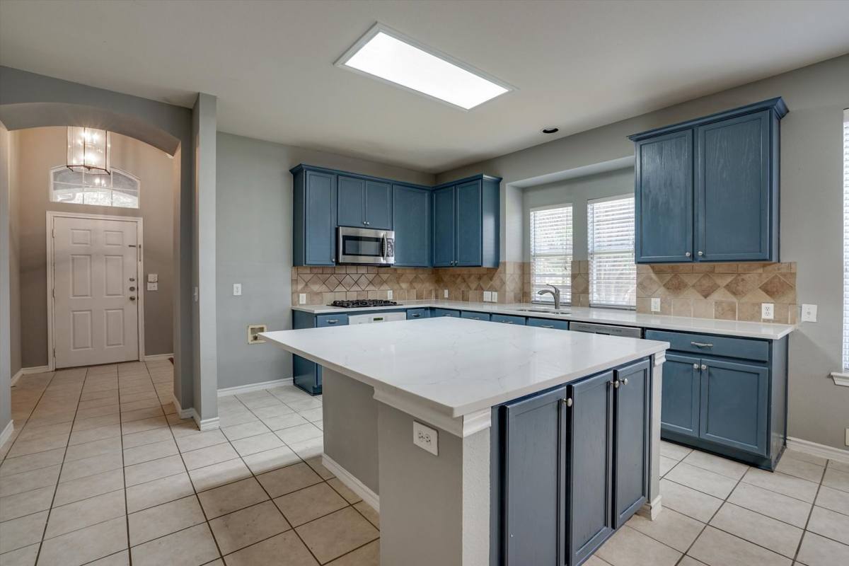 House for rent at 7657 Ravenhill, Frisco, TX 75035