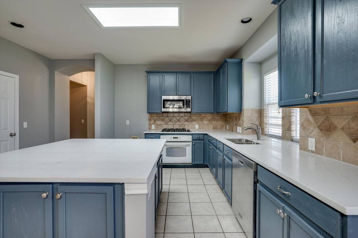 House for rent at 7657 Ravenhill, Frisco, TX 75035