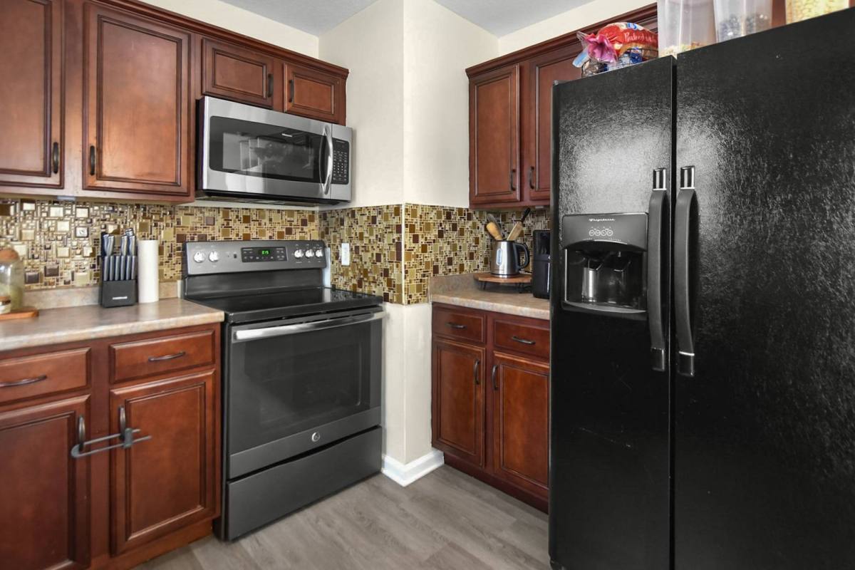 House for rent at 529 Oakmont Dr, Clarksville, TN 37042
