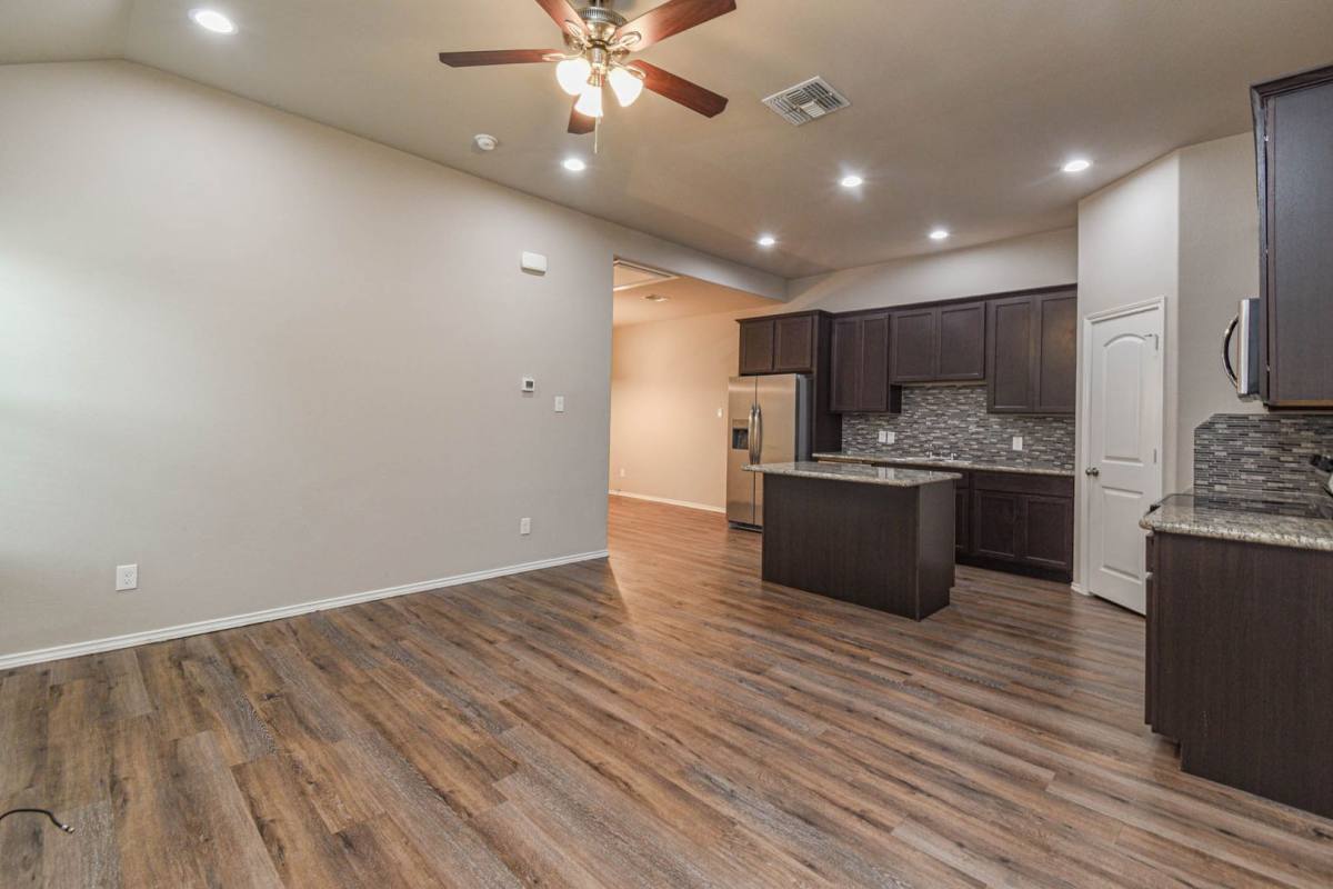 House for rent at 15627 Sycamore Dr, Montgomery, TX 77356