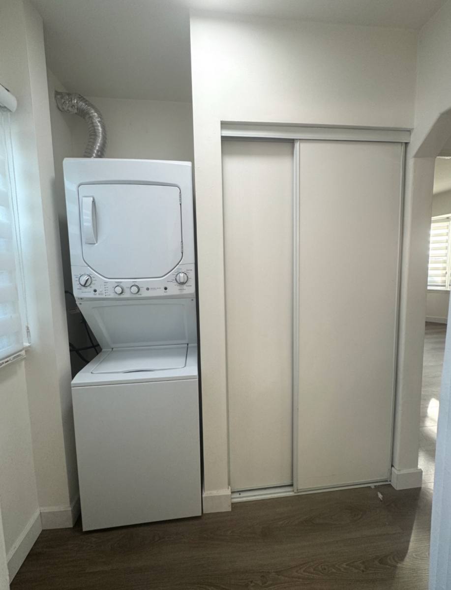 Apartment for rent at 1704-1732 N Sierra Bonita Ave, Pasadena, CA 91104