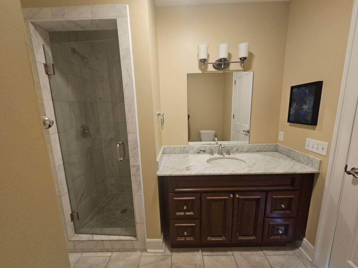 Apartment for rent at 802 St Charles, New Orleans, LA 70130