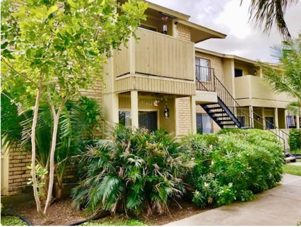 Apartment for rent at 2828 E Grimes, Harlingen, TX 78550