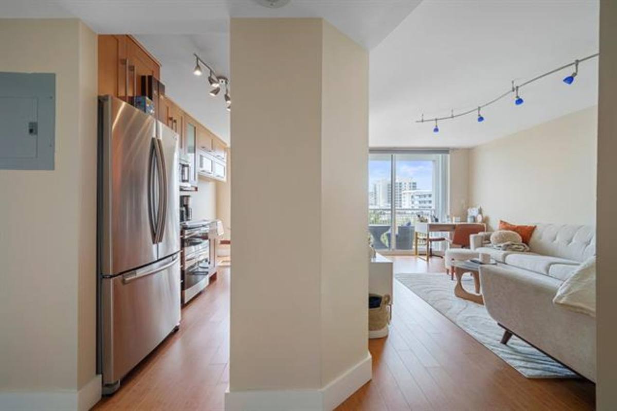 Apartment for rent at 1688 W Ave, Miami Beach, FL 33139