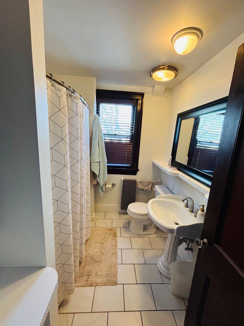 Apartment for rent at 187 Sycamore, Columbus, OH 43206