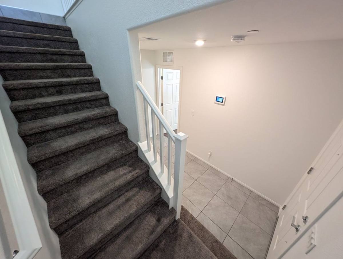 Townhouse for rent at 664 Vetiver Lane, Henderson, NV 89015