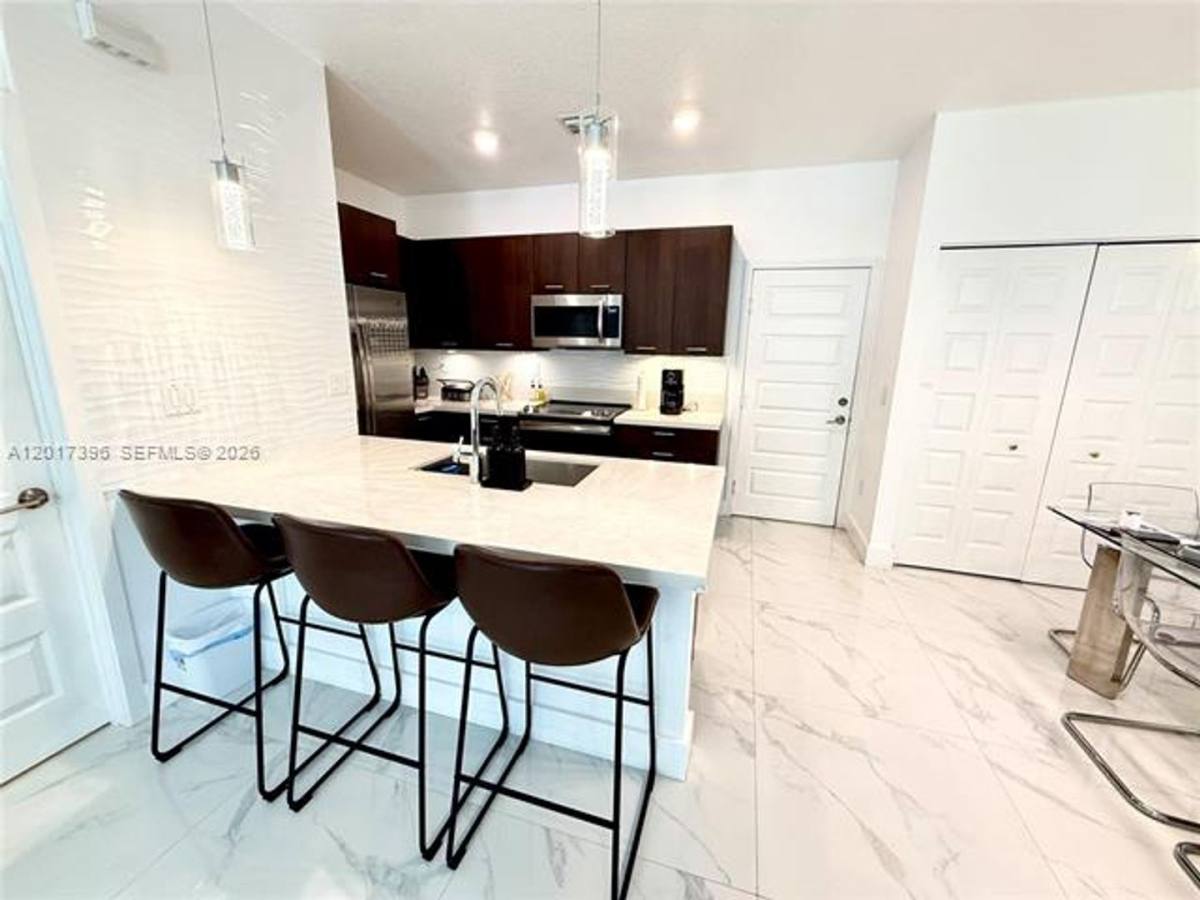 Townhouse for rent at 4680 NW 83rd Path, Miami, FL 33166