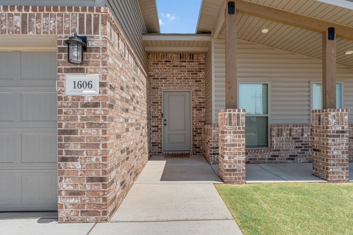 House for rent at 1606 N Dover Ave, Lubbock, TX 79416