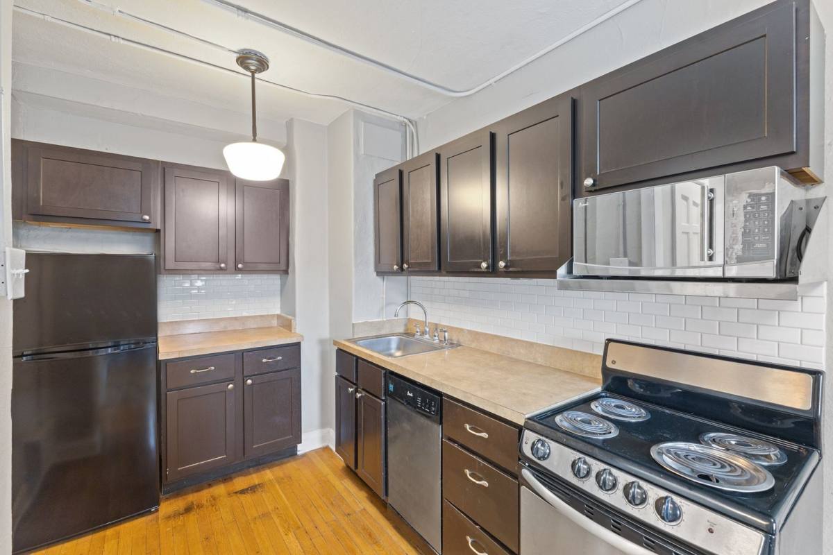 Apartment for rent at 28 E 16th St, Indianapolis, IN 46202