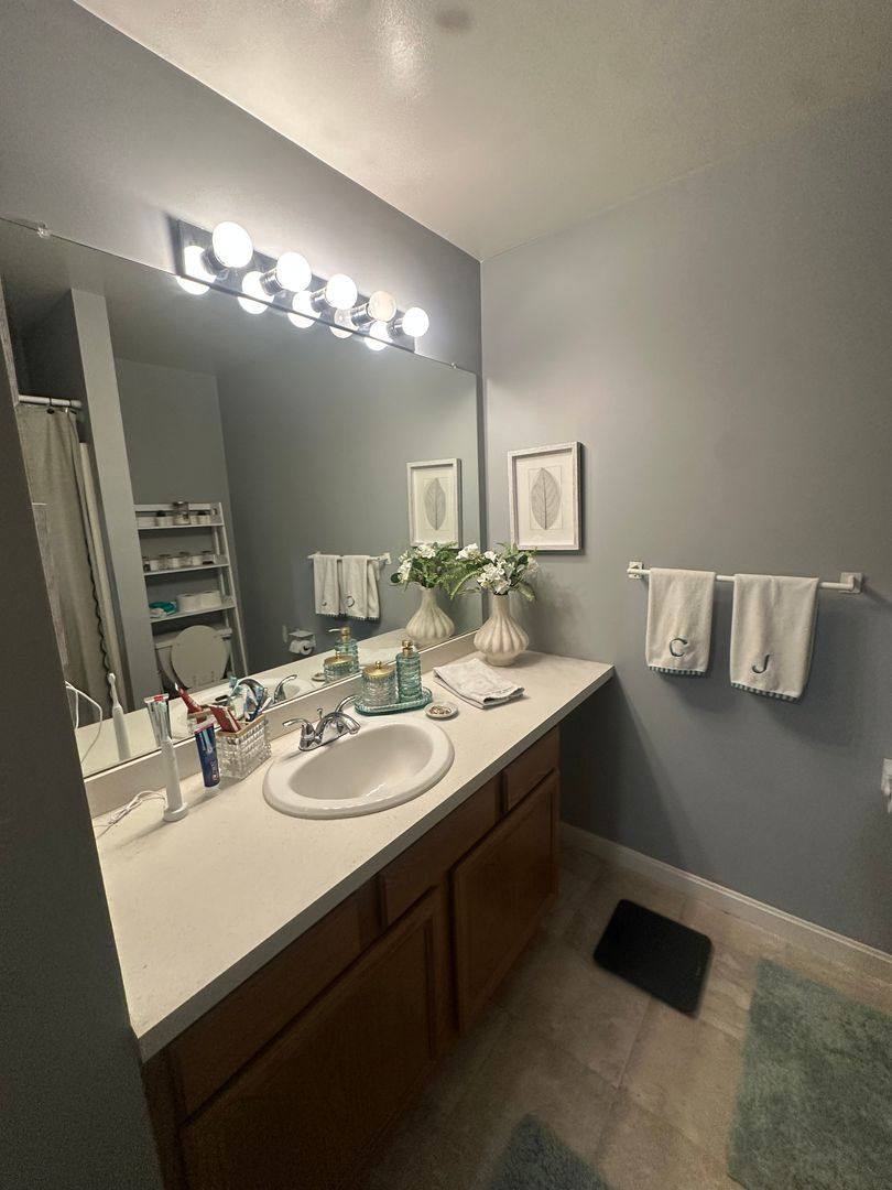 Condo for rent at 222 Fairway Dr, Coventry, RI 02816