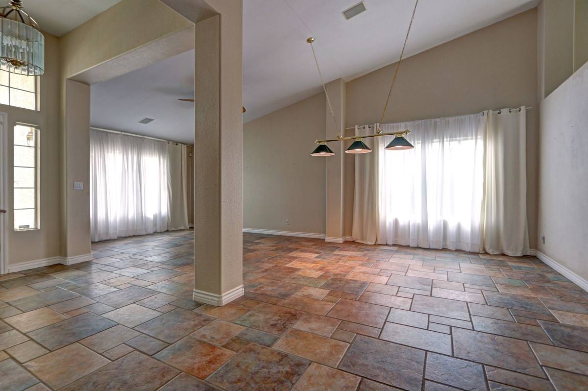 House for rent at 2108 Crestpoint Way, Las Vegas, NV 89134