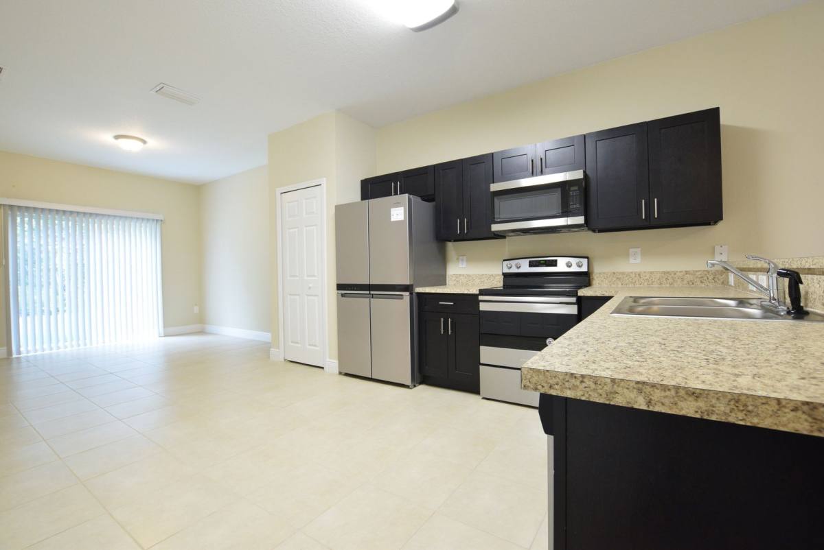 House for rent at 517-B Blackbird Lane, Kissimmee, FL 34759