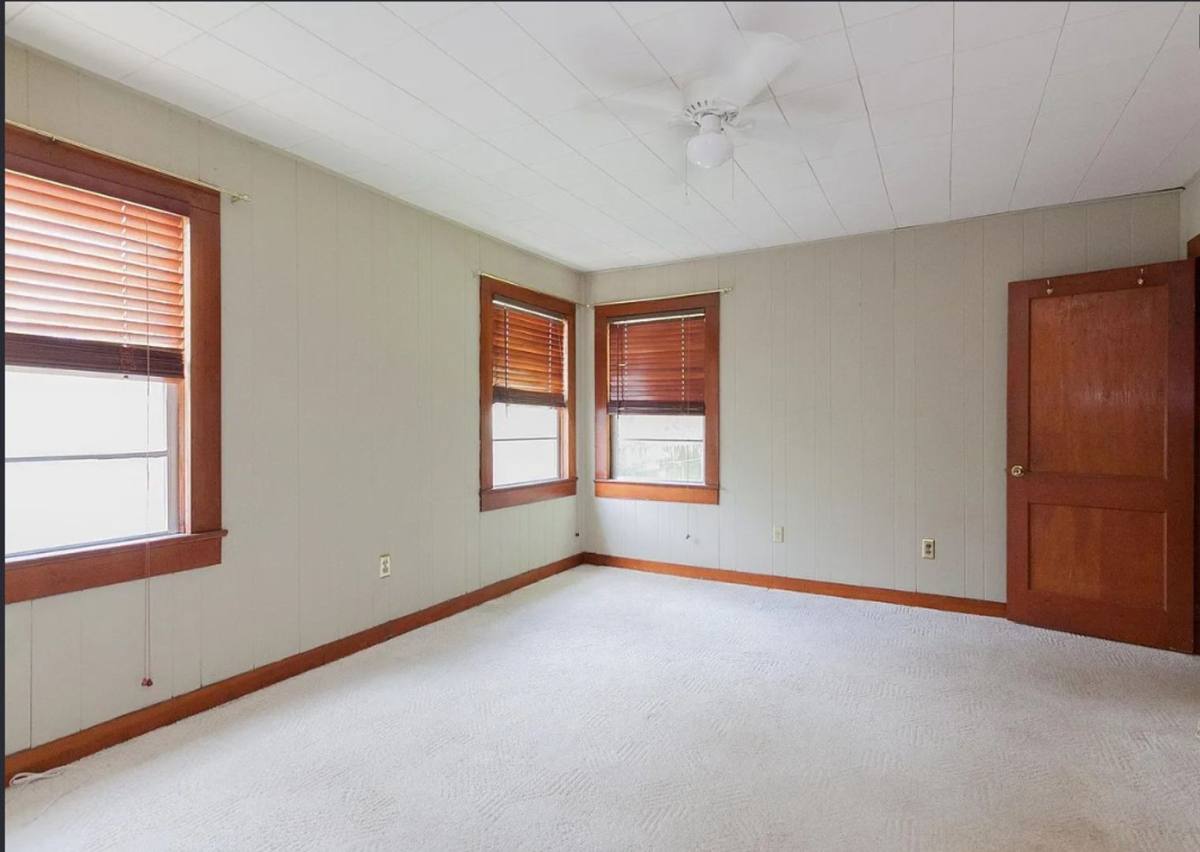 House for rent at 422 Glenmore Ave, Baton Rouge, LA 70806