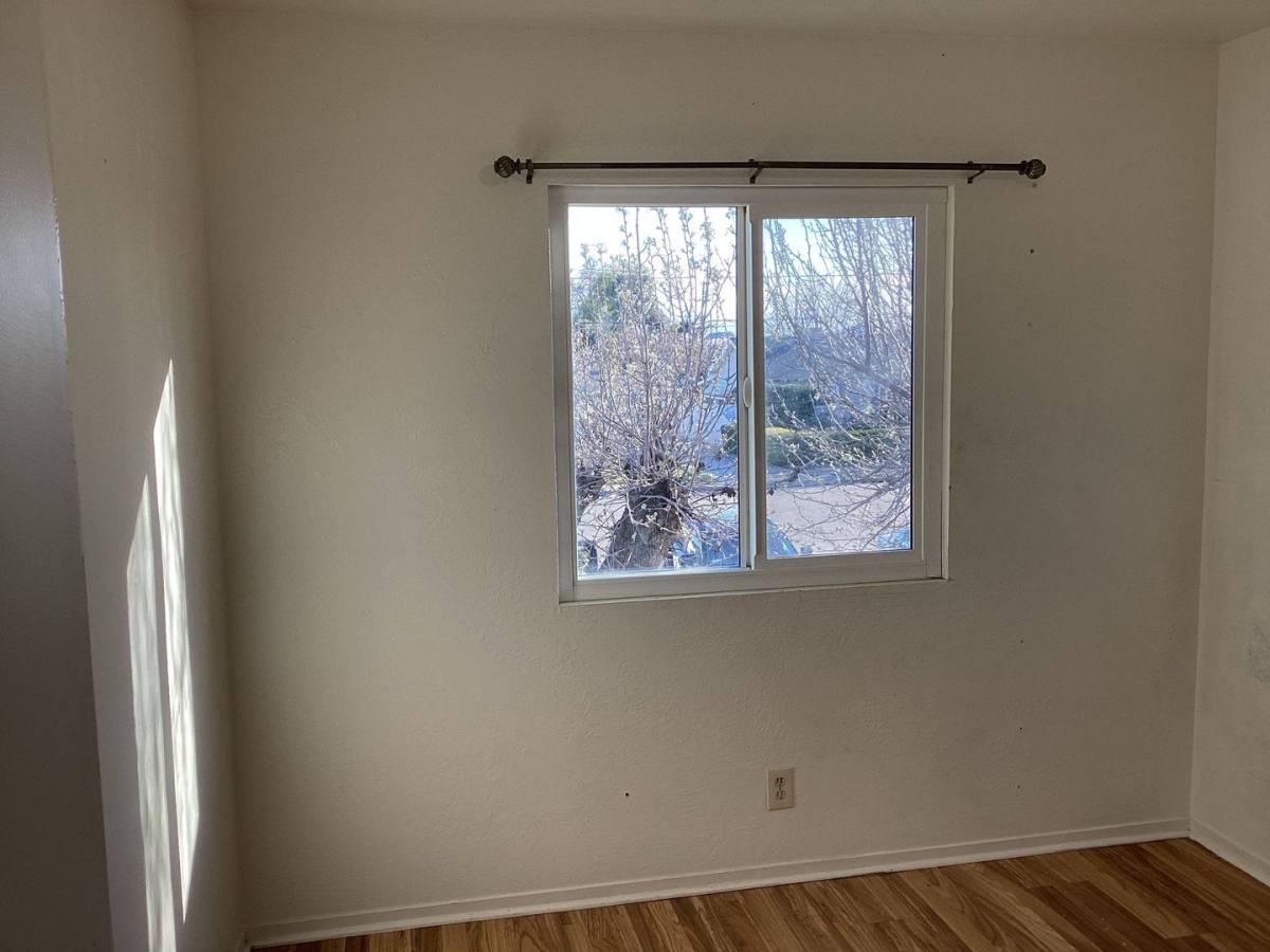 Apartment for rent at 1535 S Ave, Gustine, CA 95322
