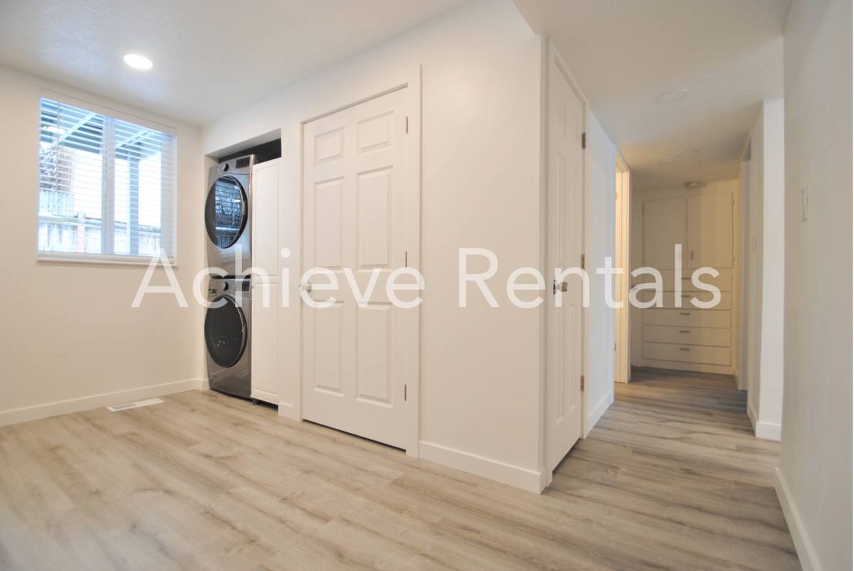 Apartment for rent at 941 N 350 E, Logan, UT 84321