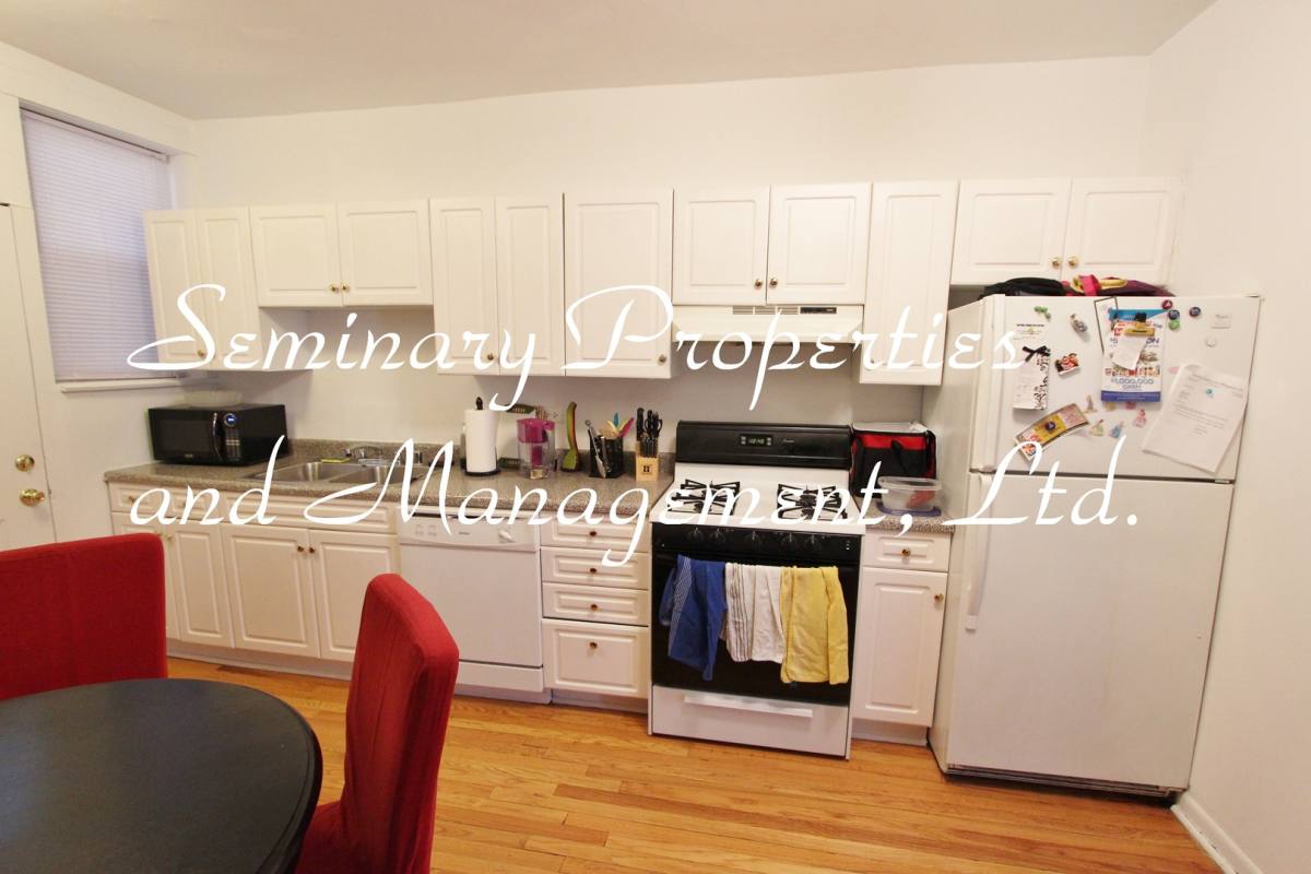 Apartment for rent at 1634-36 W Montrose, Chicago, IL 60640
