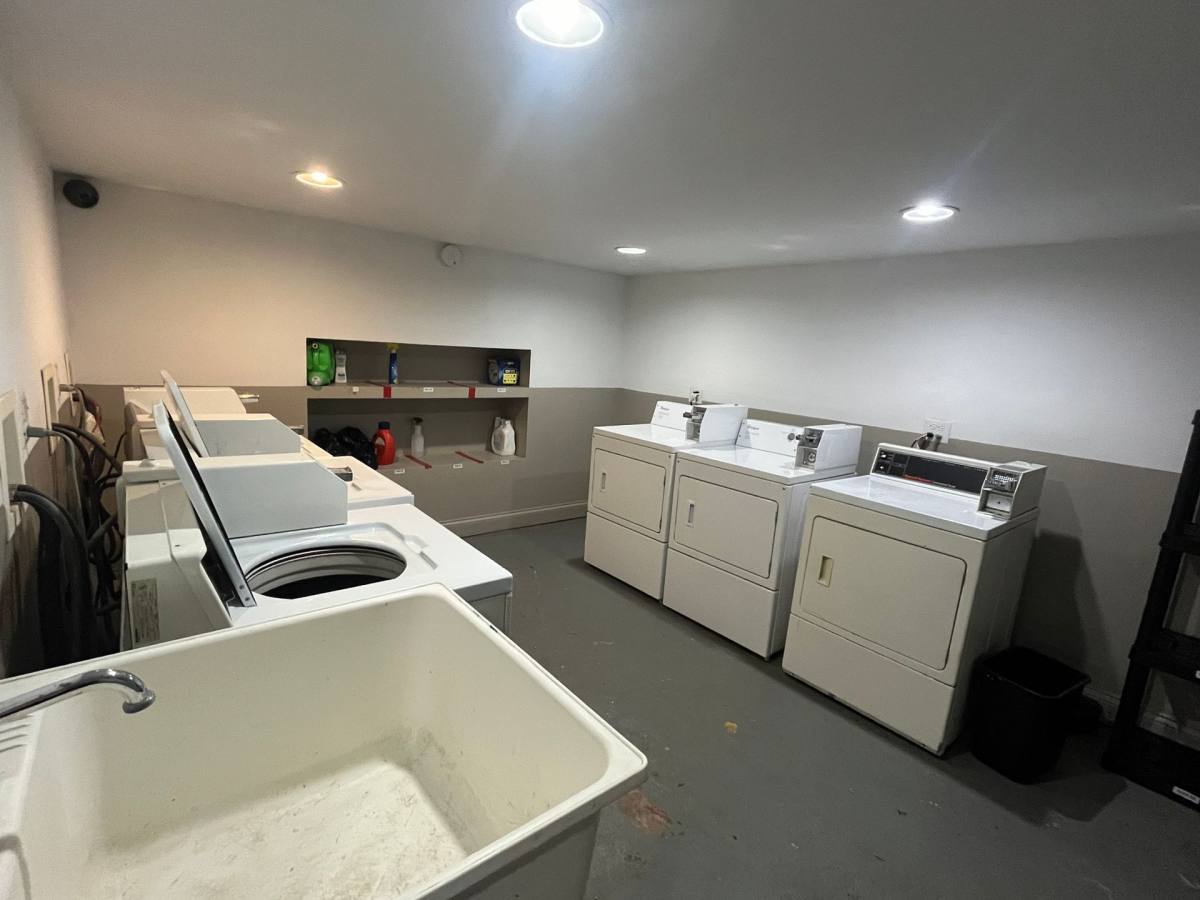 Apartment for rent at 1634-36 W Montrose, Chicago, IL 60640