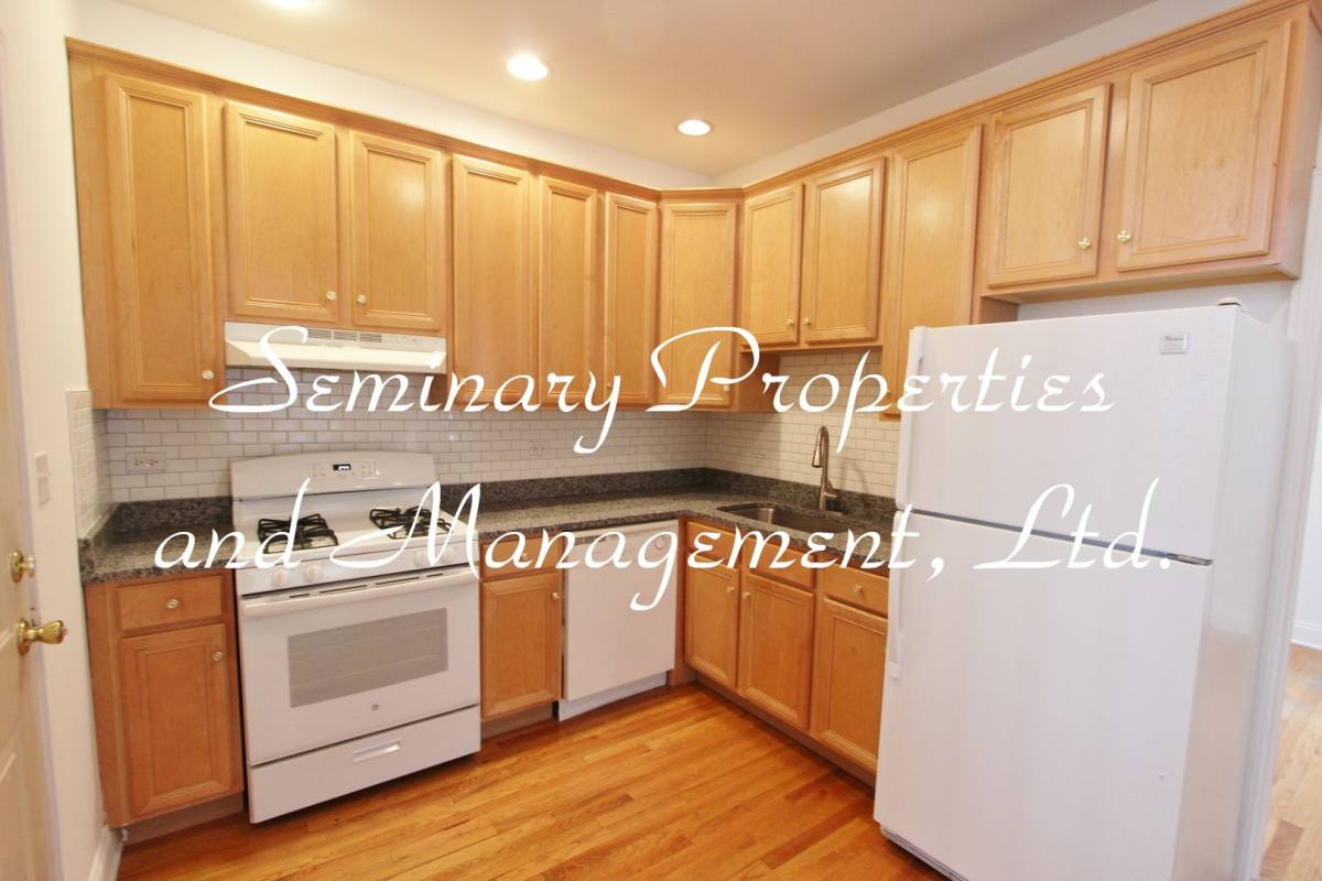 Apartment for rent at 3401 N Seminary, Chicago, IL 60657